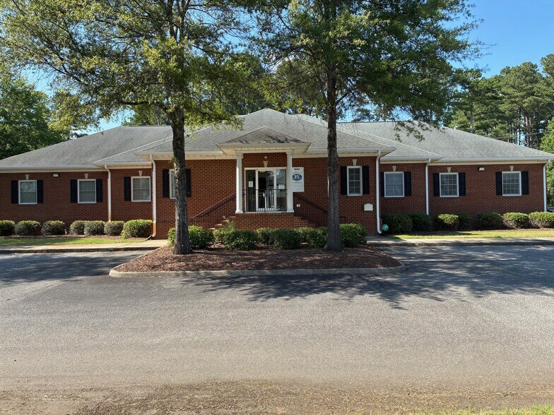 Primary Photo Of 1880 W City Dr, Elizabeth City Office For Sale