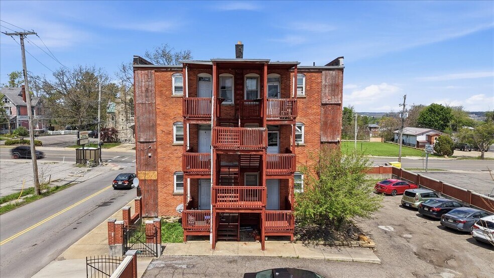 More Photos Of 283 Park Ave W, Mansfield Apartments For Sale