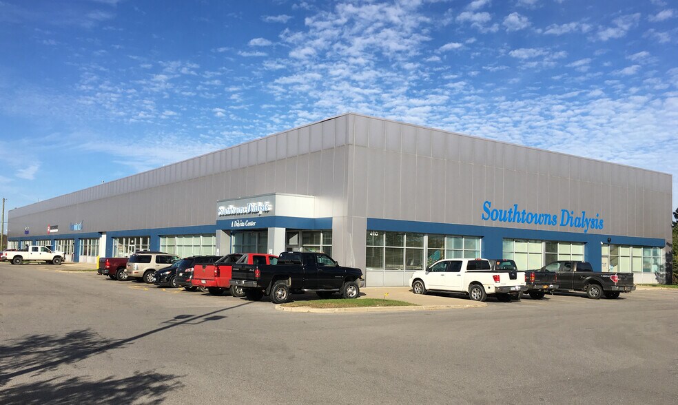 More Photos Of 4910 Camp Rd, Hamburg Warehouse For Lease