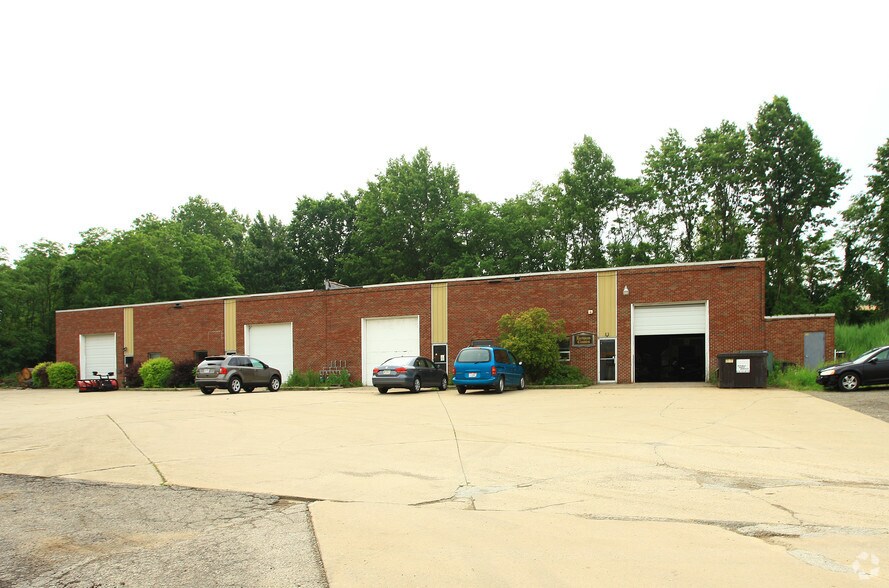 More Photos Of 29120 Anderson Rd, Wickliffe Manufacturing For Lease