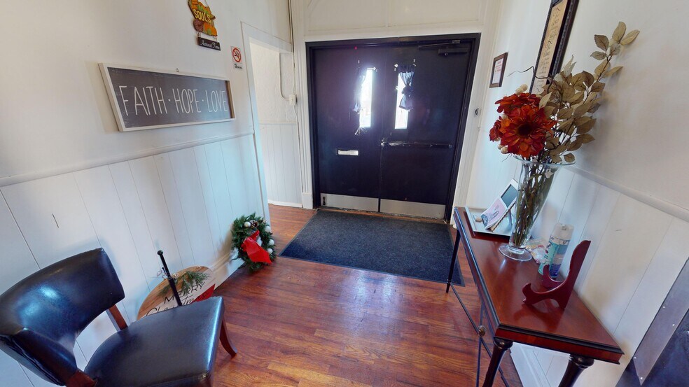 More Photos Of 1211 S Newstead Ave, Saint Louis Loft Creative Space For Sale