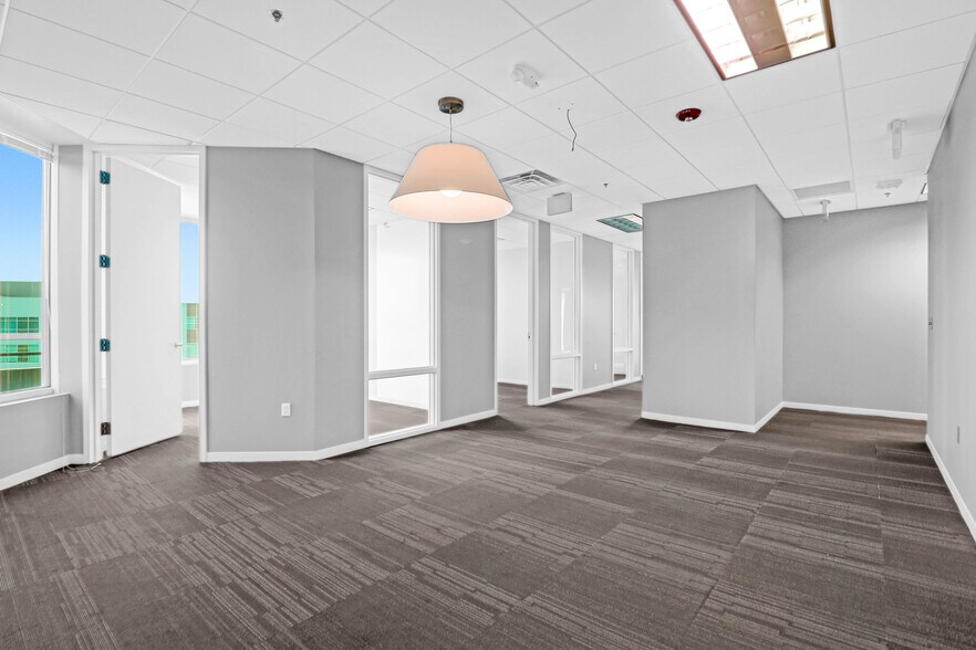 More Photos Of 4401 Belle Oaks Dr, North Charleston Office For Lease