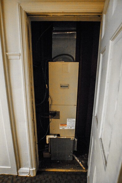 More Photos Of 809 Cathedral St, Baltimore Apartments For Lease