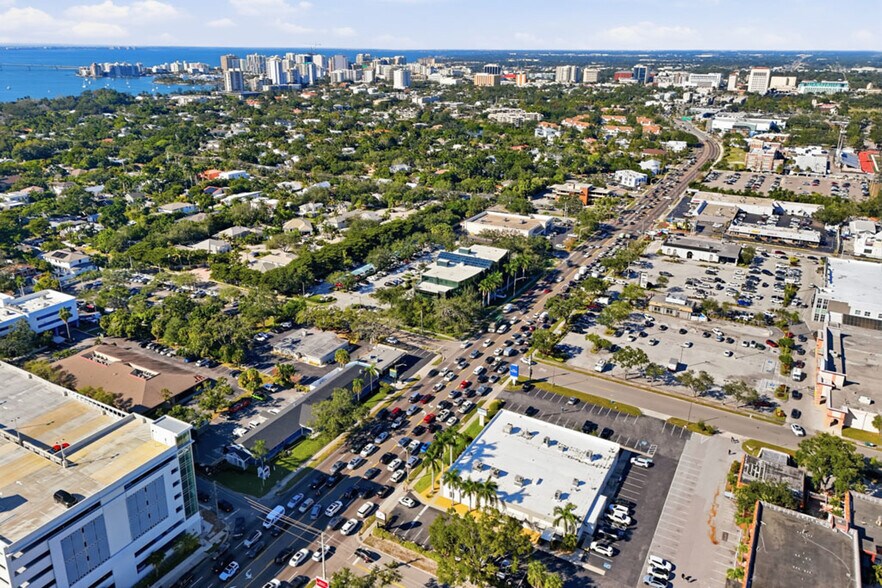 More Photos Of 1428 S Tamiami Trl, Sarasota Medical For Lease