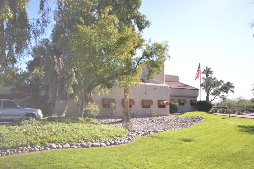 More Photos Of 8433 N Black Canyon Fwy, Phoenix Office For Lease