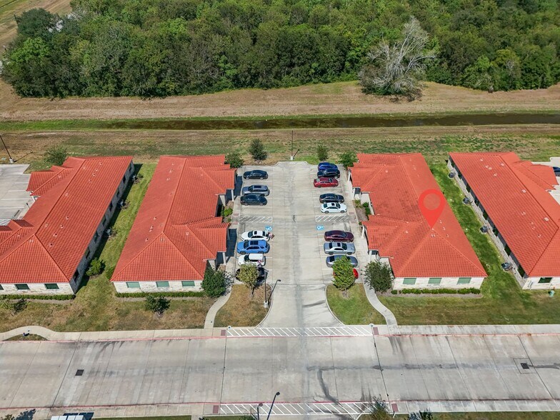 More Photos Of 2743 Smith Ranch Rd, Pearland Loft Creative Space For Sale