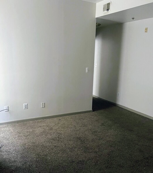 More Photos Of 6442-6460 Michigan Ave, Detroit Apartments For Sale