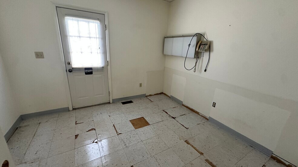 More Photos Of 444 Elmwood Ave, Alderson Medical For Sale
