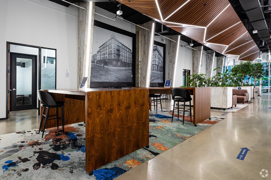 More Photos Of 150 King St W, Toronto Office For Lease