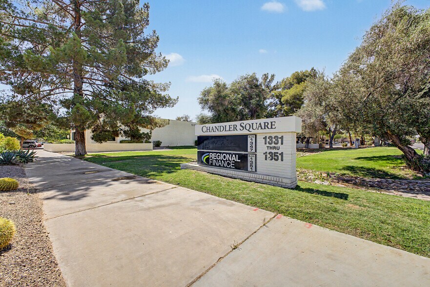 More Photos Of 1331 N Alma School Rd, Chandler Office For Sale