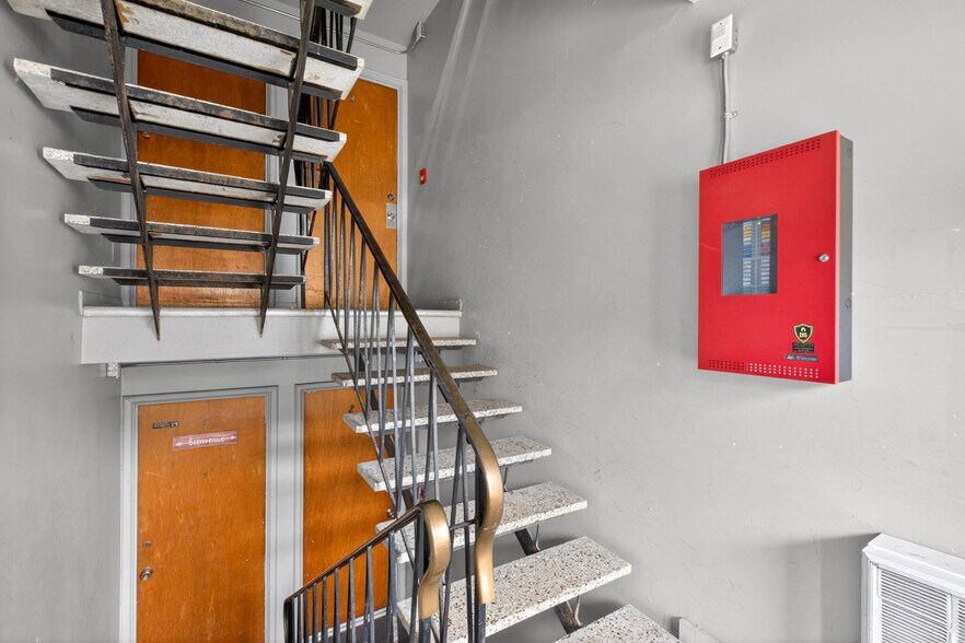 More Photos Of 195 Rue Wilson, Sherbrooke Apartments For Sale