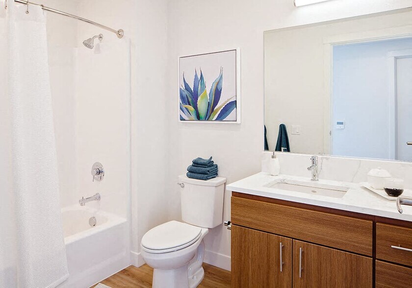 More Photos Of 700 Waterfront Way, Vancouver Apartments For Lease