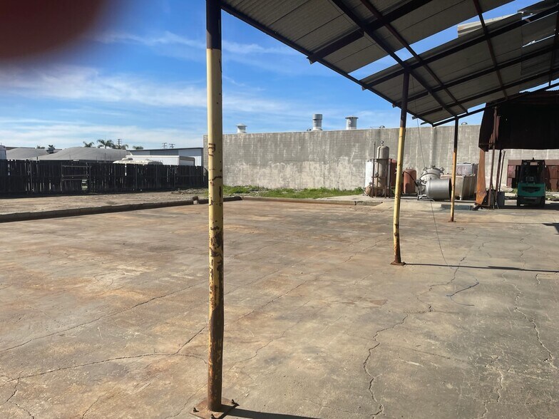 More Photos Of 5263 4th St, Irwindale Land For Sale