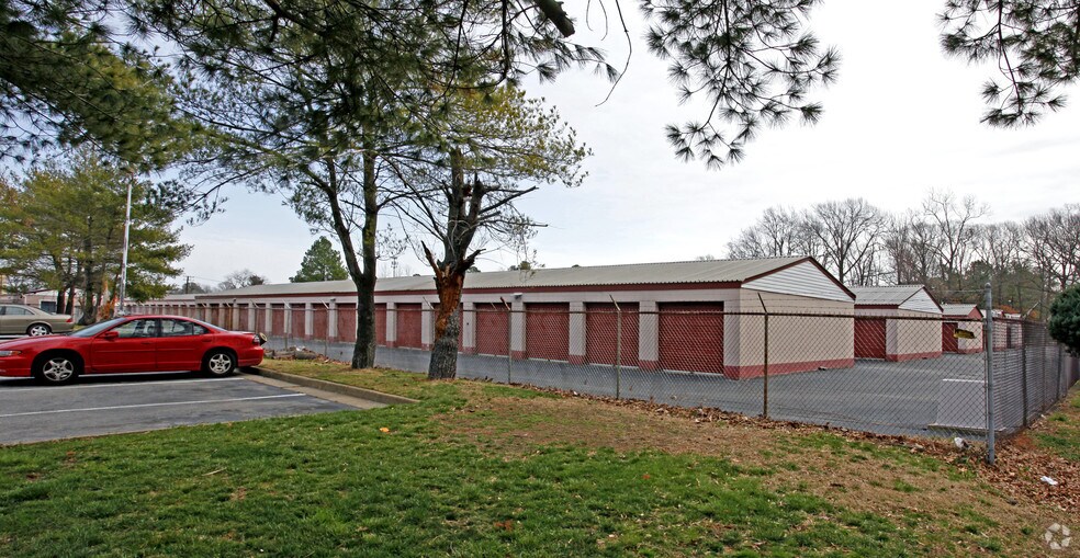 More Photos Of 1437 George Washington Hwy N, Chesapeake Self Storage For Sale