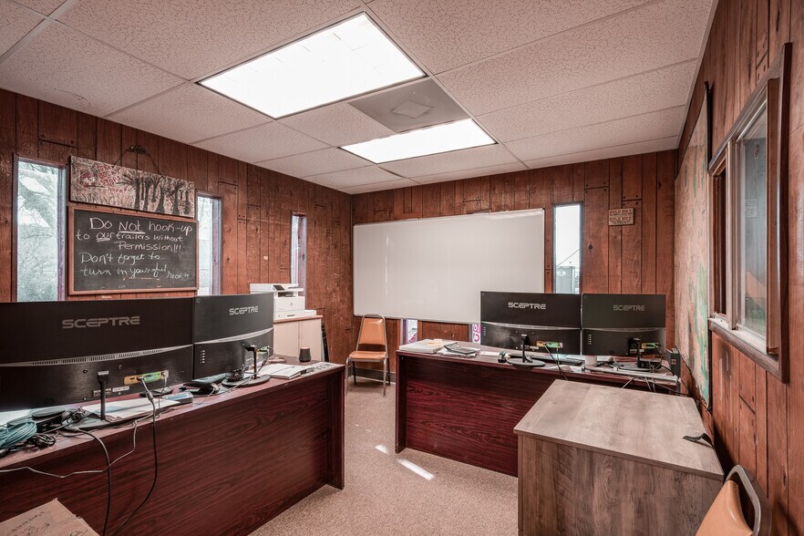 More Photos Of 8325 Miller Road 2, Houston Warehouse For Sale