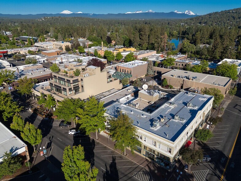 More Photos Of 115-125 NW Oregon Ave, Bend Restaurant For Sale