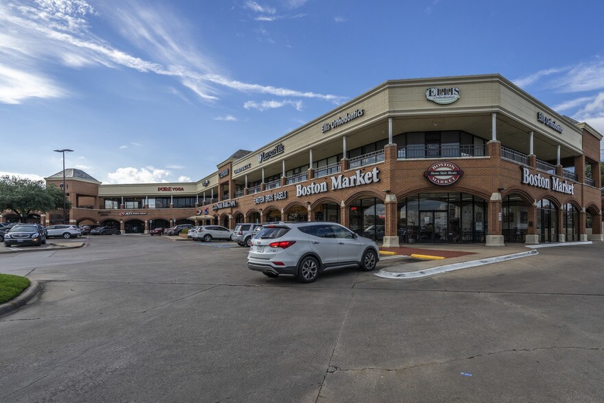 More Photos Of 6319-6333 E Mockingbird Ln, Dallas Unknown For Lease