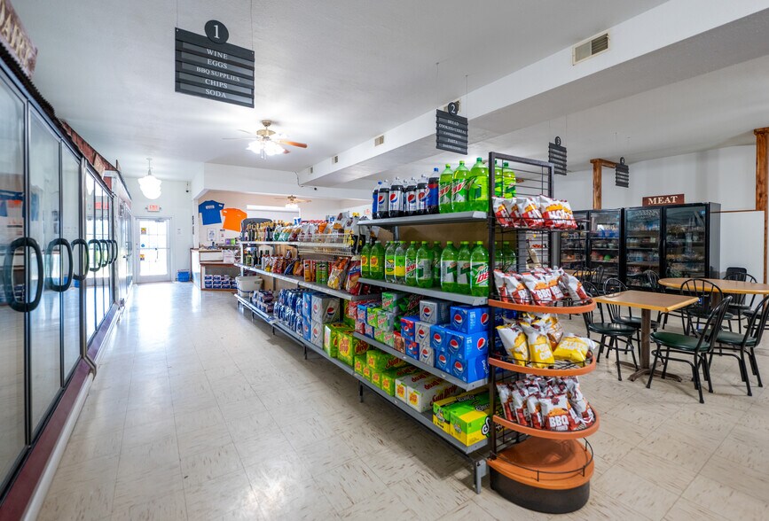 More Photos Of 4634 Highway 185, New Haven Freestanding For Sale