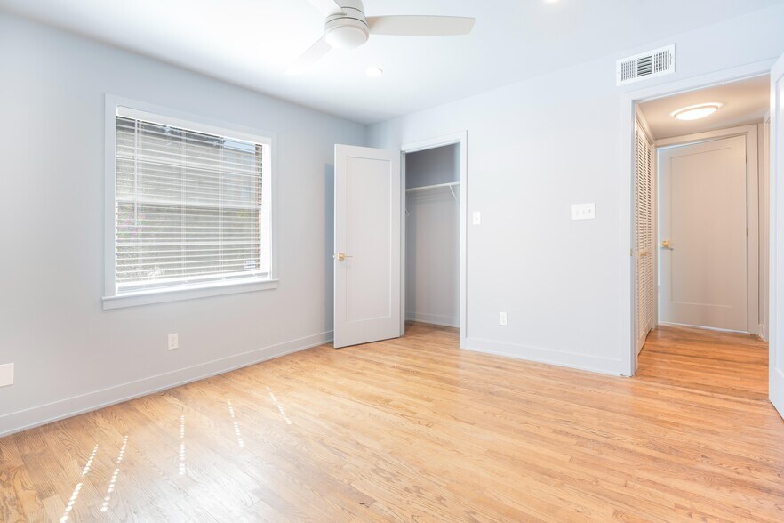 More Photos Of 3057 Pharr Court North Ct NW, Atlanta Multifamily For Sale