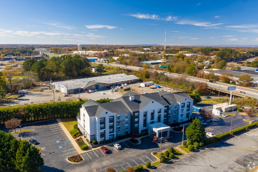 More Photos Of 160 Simuel Rd, Spartanburg Hotel For Sale