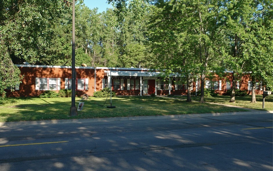 More Photos Of 1609 Jackson St, Saint Paul Medical For Sale