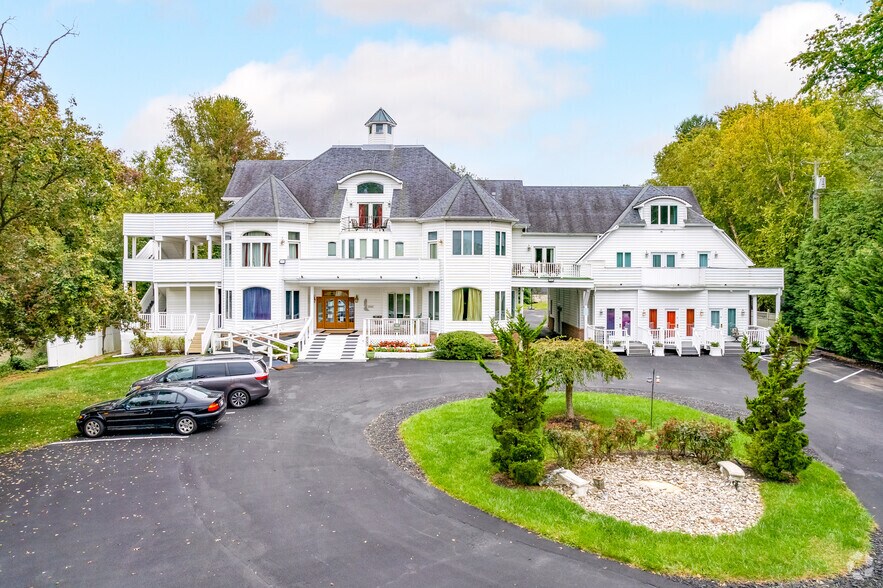 More Photos Of 10605 State Route 108, Columbia Hotel For Sale