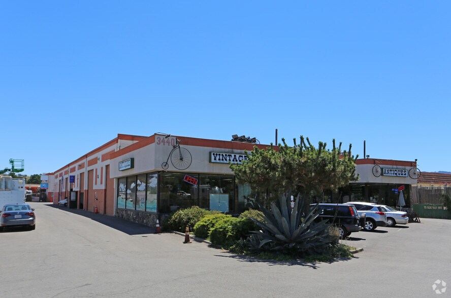 Primary Photo Of 3440 Stanley Blvd, Pleasanton Warehouse For Lease