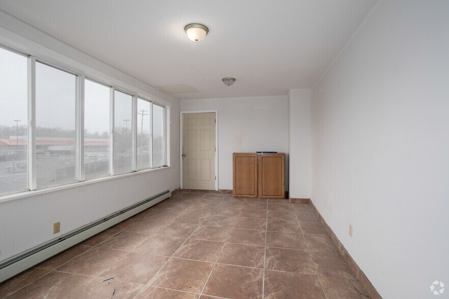 More Photos Of 854-856 Landis Ave, Pittsgrove Township Salem General Retail For Sale
