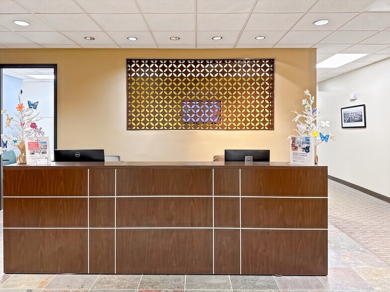 More Photos Of 4 Research Dr, Shelton Office For Lease