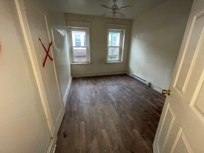 More Photos Of 138 S 48th St, Philadelphia Apartments For Sale