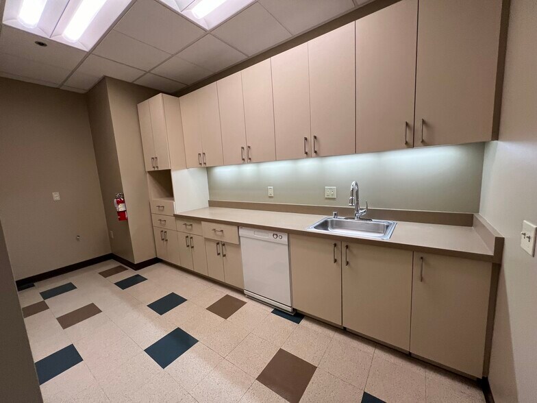 More Photos Of 1960 The Alameda, San Jose Office For Lease