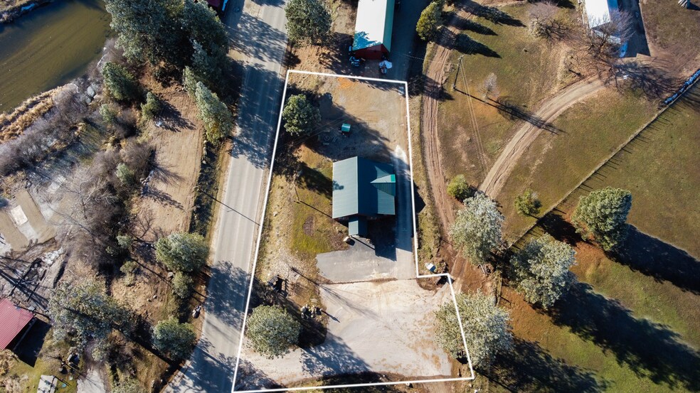 More Photos Of 609 S Middlefork Rd, Garden Valley Office For Sale