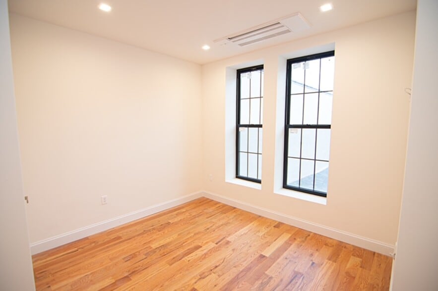 More Photos Of 16-18 Lenox Rd, Brooklyn Apartments For Sale