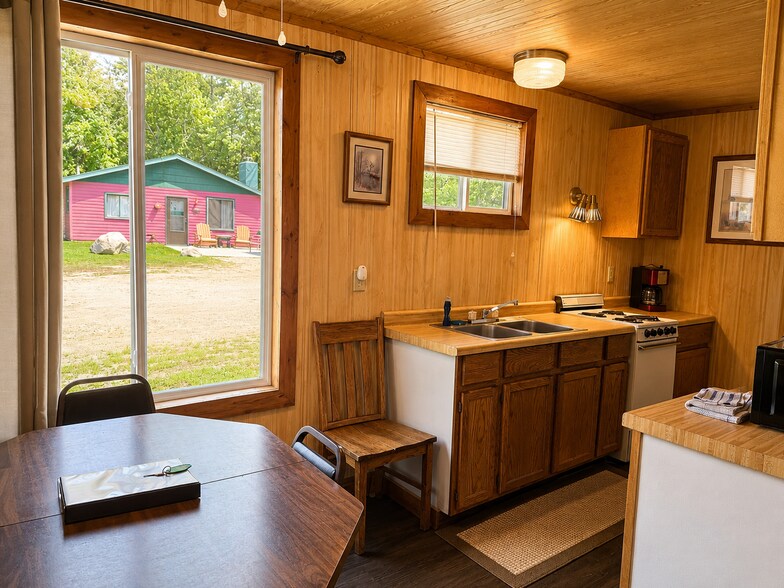 More Photos Of W17461 Norton Rd, Gould City Hotel For Sale