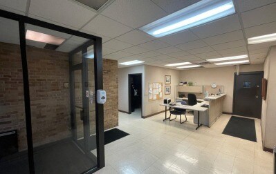 More Photos Of 2639 2nd St NE, Saint Anthony Manufacturing For Sale