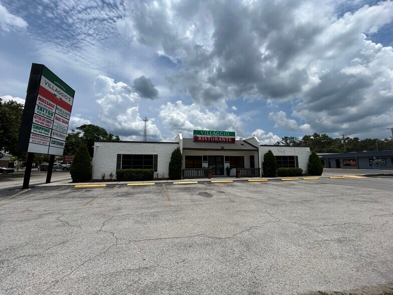 Primary Photo Of 102 Flagship Dr, Lutz Storefront Retail Office For Lease