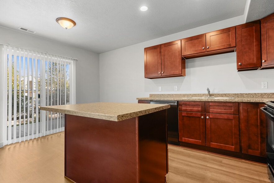 More Photos Of 415 Suncrest Ln, Logan Apartments For Sale