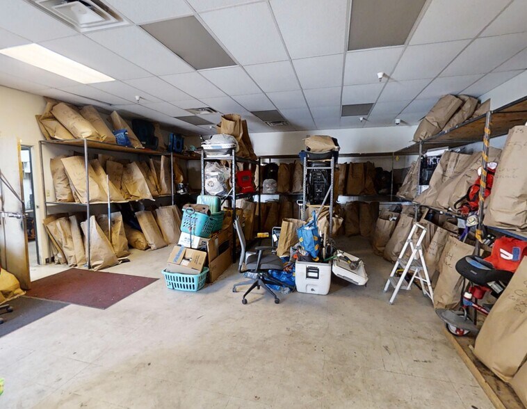 More Photos Of 4205 W Glenrosa Ave, Phoenix Warehouse For Lease