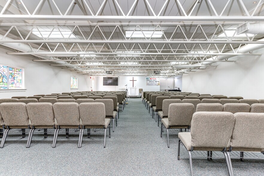 More Photos Of 2261 N Orange Olive Rd, Orange Religious Facility For Sale