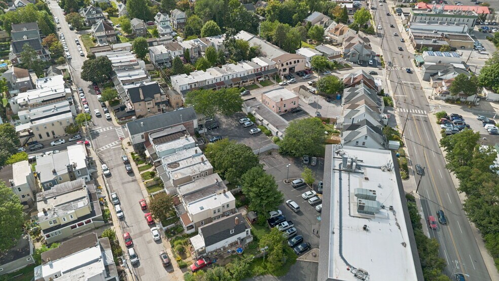 More Photos Of , Narberth Office For Sale