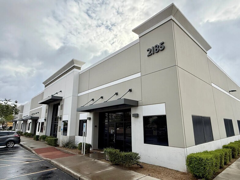 More Photos Of 2185 W Pecos Rd, Chandler Office For Lease