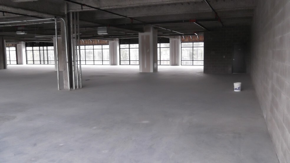 More Photos Of 302 Satellite Blvd NE, Suwanee Coworking Space