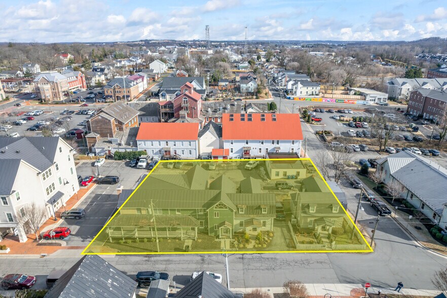 More Photos Of 208-212 Church SE st, Leesburg Apartments For Sale