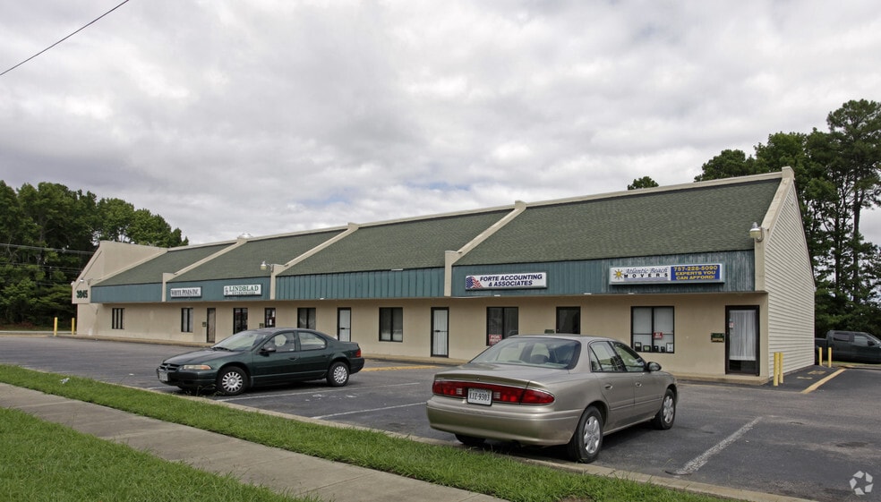 More Photos Of 3845 Bonney Rd, Virginia Beach Flex For Sale