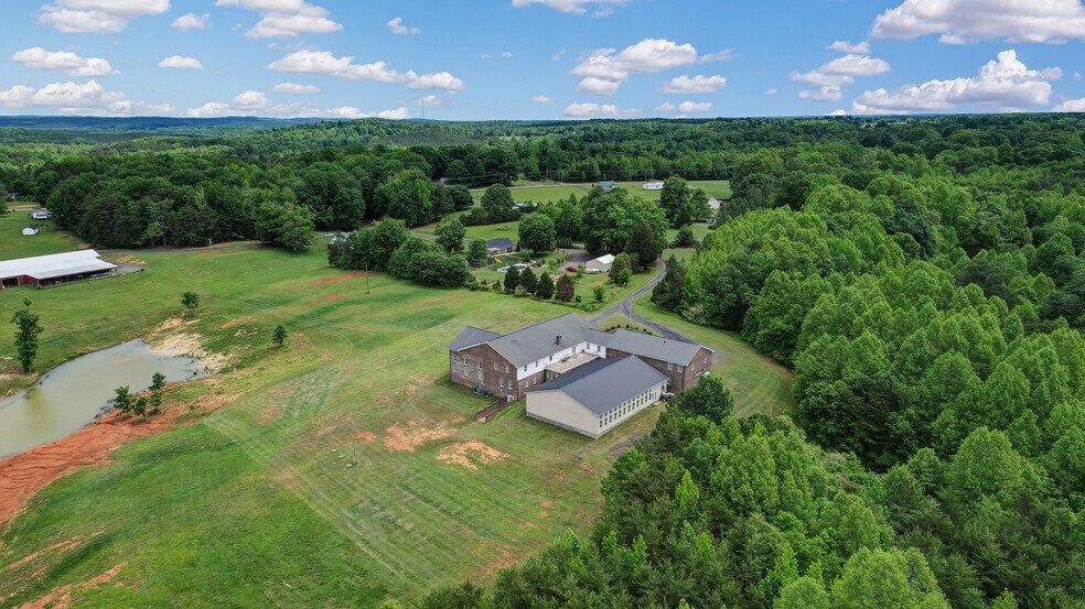 More Photos Of 178 Slaydon Rd, Eden Specialty For Sale