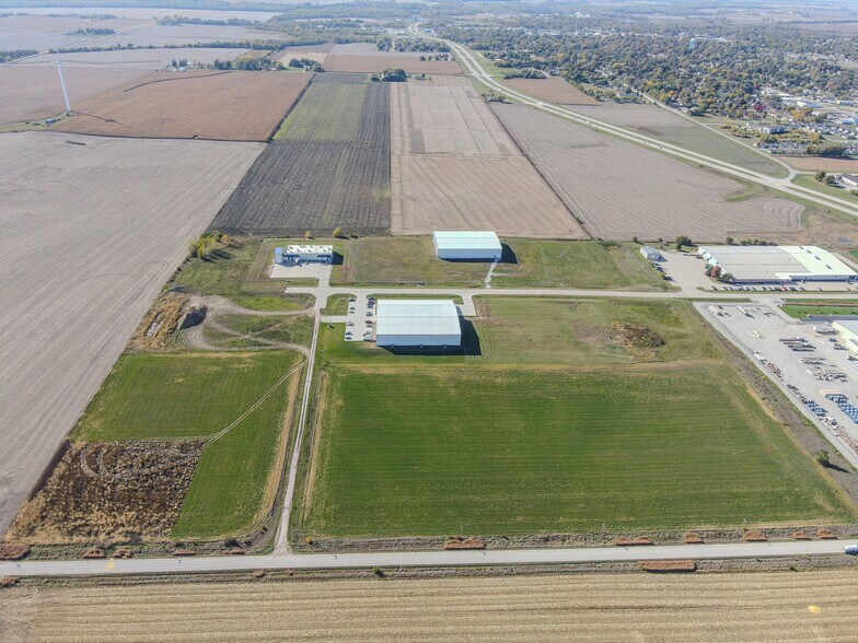 More Photos Of 507 Research Dr, Perry Industrial For Sale