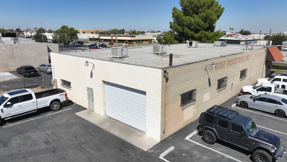 More Photos Of 15453 Cholame Rd, Victorville Warehouse For Lease