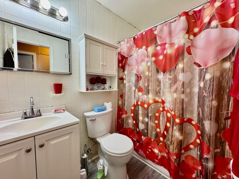 More Photos Of 200 Rockaway Ave, Valley Stream General Retail For Sale