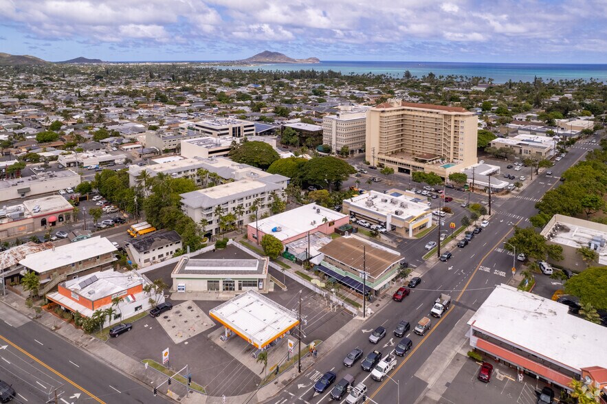 More Photos Of 418-A Kuulei Rd, Kailua Freestanding For Lease