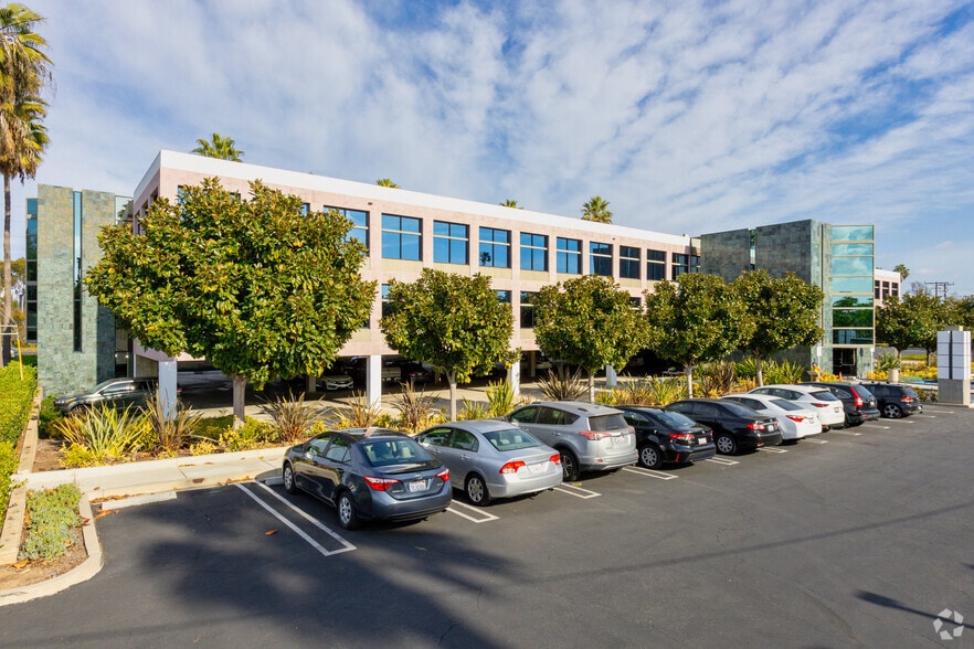 More Photos Of 2424 SE Bristol St, Newport Beach Office For Lease